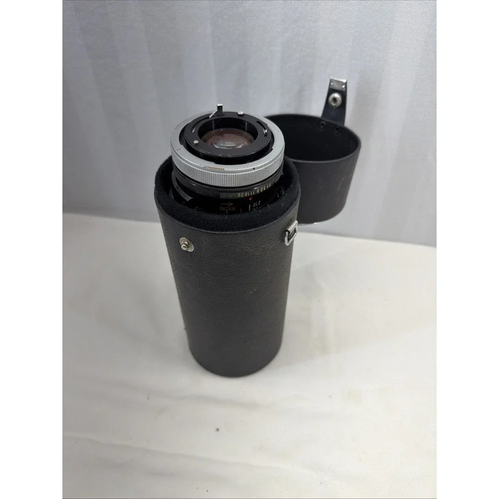 Vivitar Series 1 70-210mm f/3.5 Camera Lens 62mm With Original Lens Case